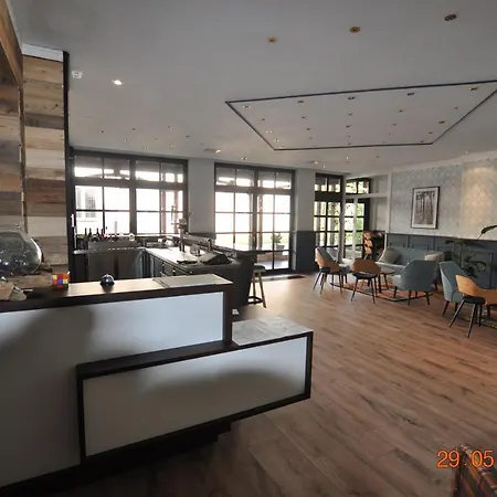 فندق Parkhotel