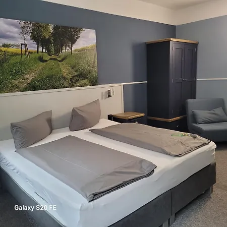 Parkhotel فندق
