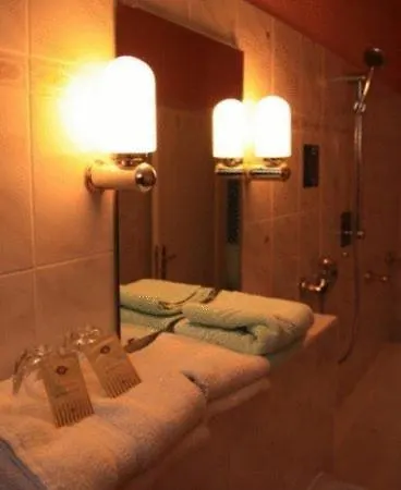 فندق Parkhotel 3*
