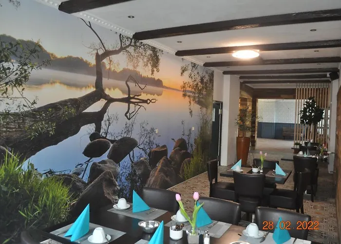 فندق Parkhotel 3*