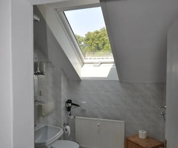 فندق Parkhotel 3*