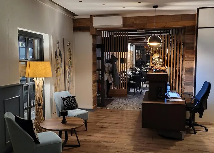 فندق Parkhotel 3*